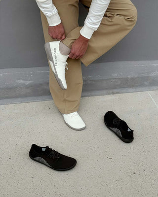 Barfußschuhe und Socken