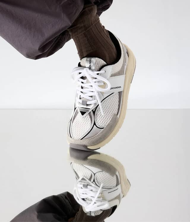 Groundies close-up shoe