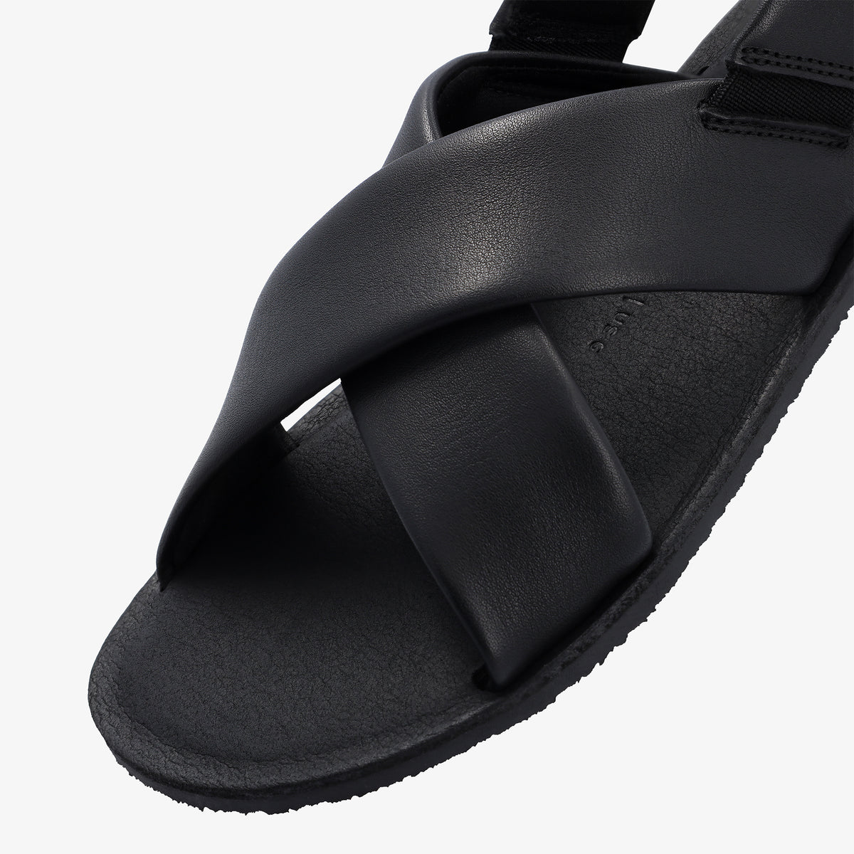 Black || Barefoot