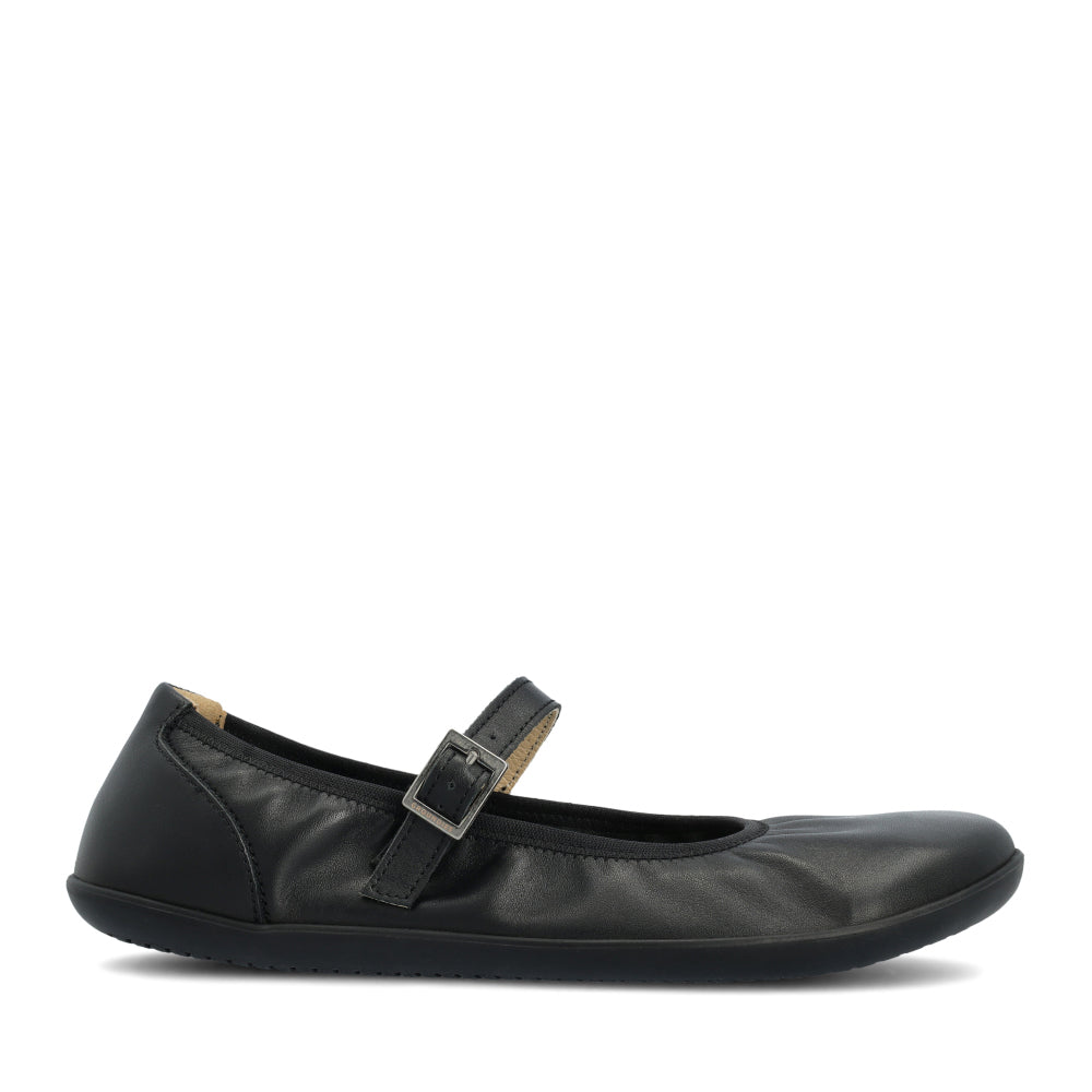 Black || Barefoot