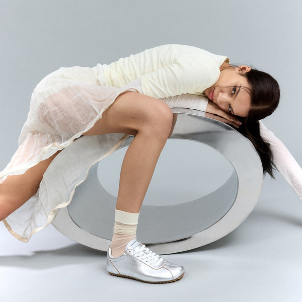 Metallic Silver || Barefoot