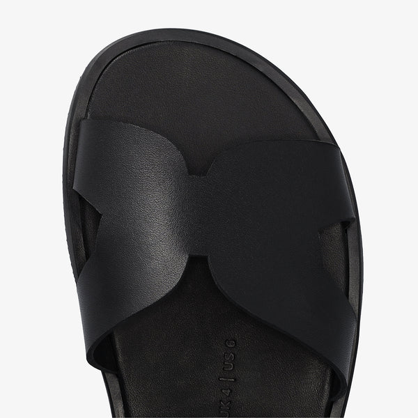 Black || Barefoot