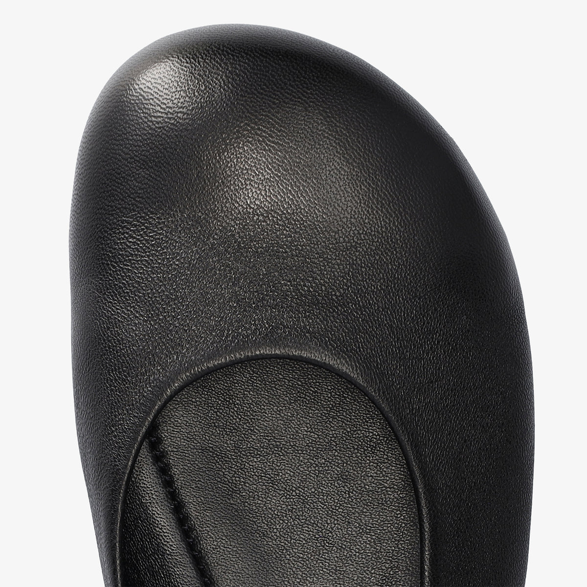 Black || Barefoot