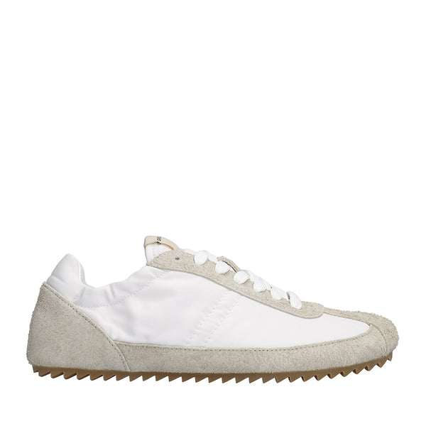 White || Barefoot