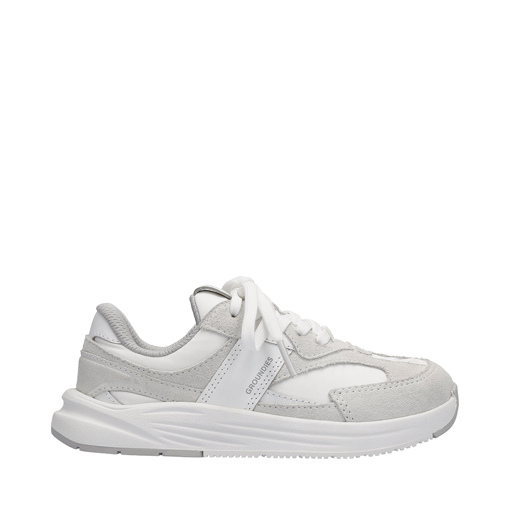 White || Barefoot