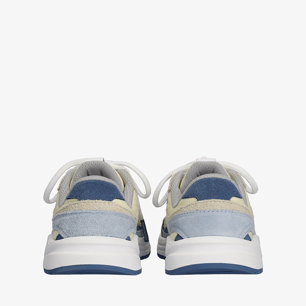 Lemon Cream/Sky Blue || Barefoot