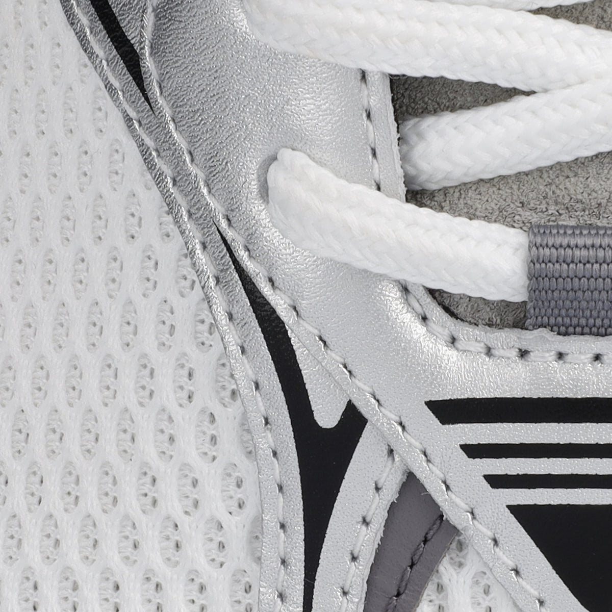 White/Silver/Black