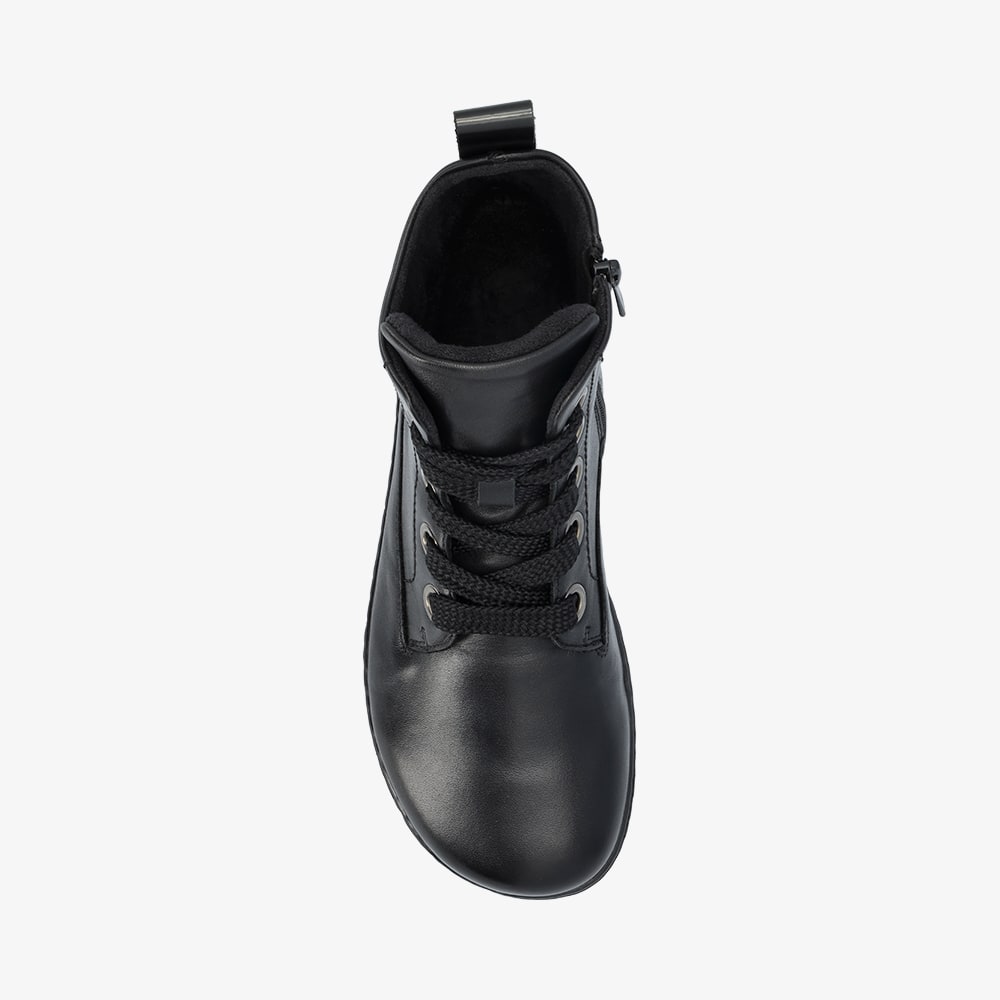 Black || Barefoot