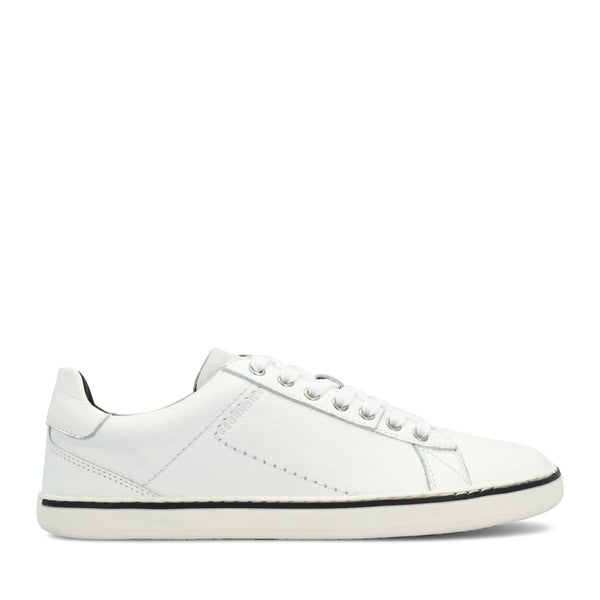 White || Barefoot