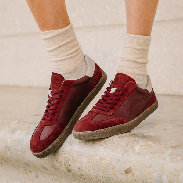Bordeaux || Barefoot