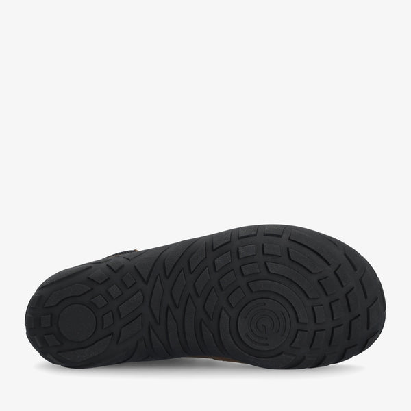 Braun || Barefoot