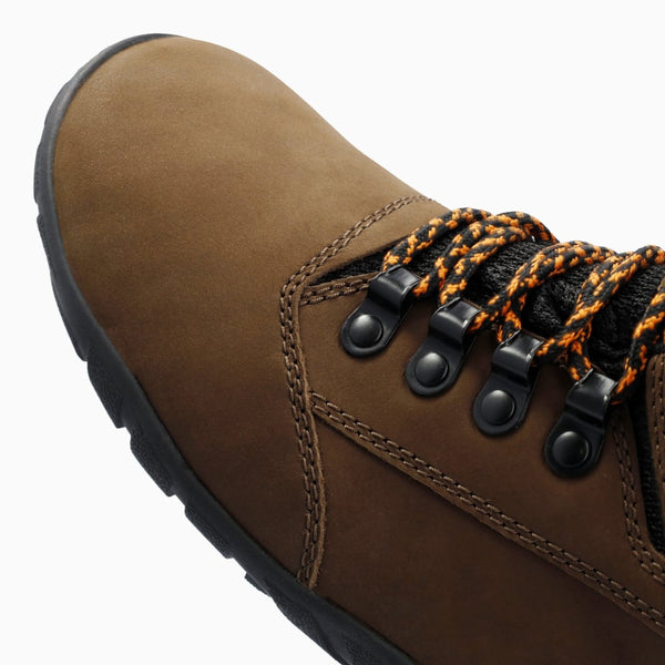 Braun || Barefoot