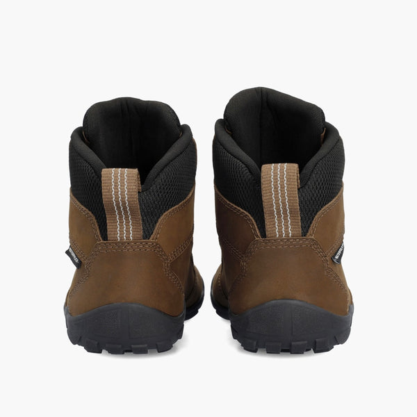 Braun || Barefoot