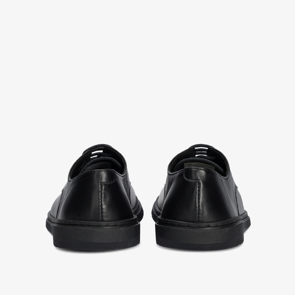 Black || Barefoot