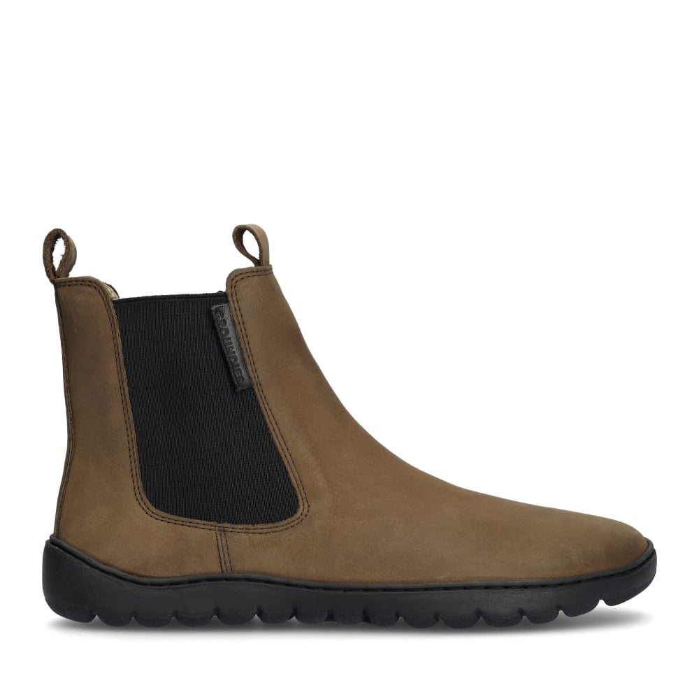Brown || Barefoot