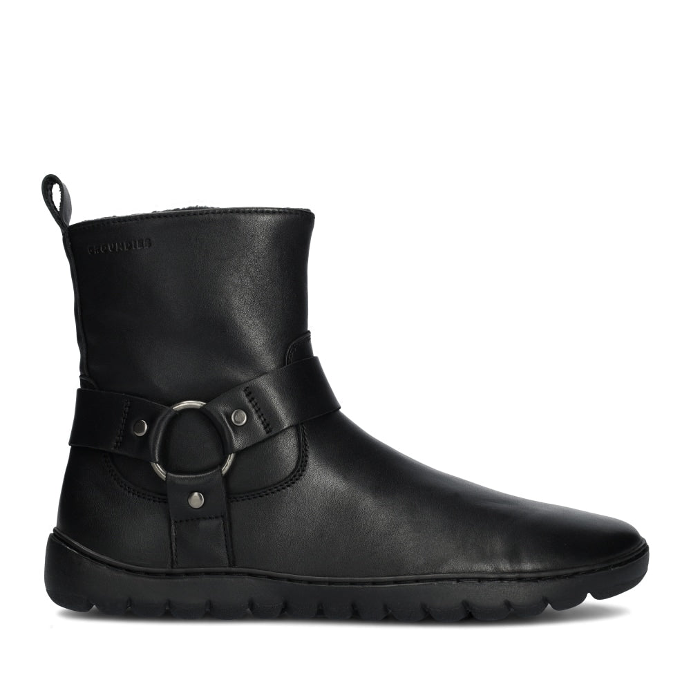 Black || Barefoot