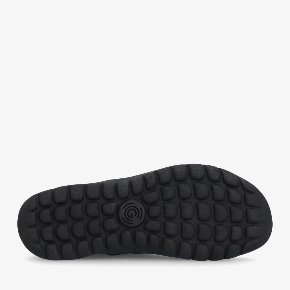 Black || Barefoot