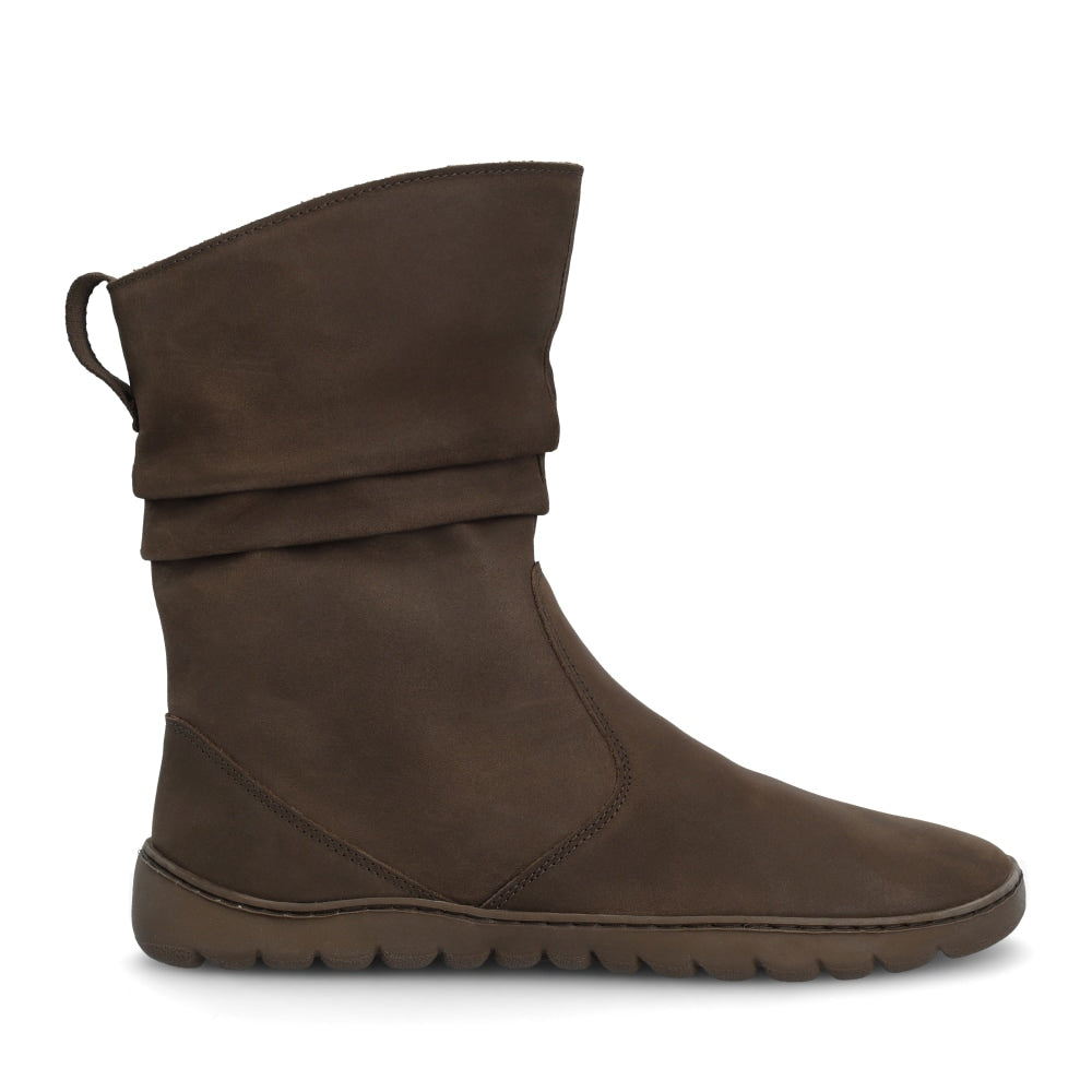 Brown || Barefoot