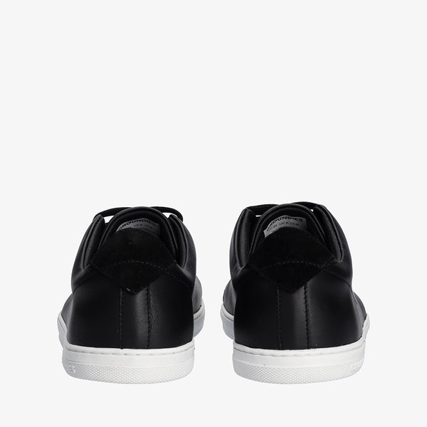 Black || Barefoot