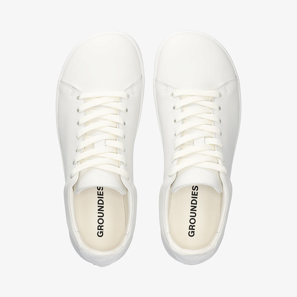 White || Barefoot
