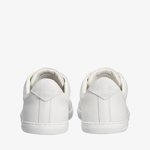 White || Barefoot