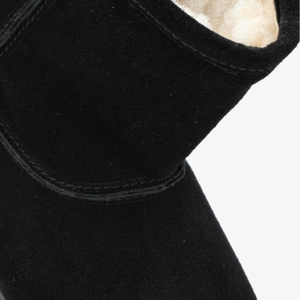 Black || Barefoot