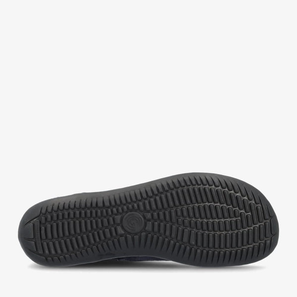 Blau || Barefoot