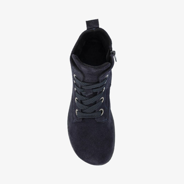 Blau || Barefoot