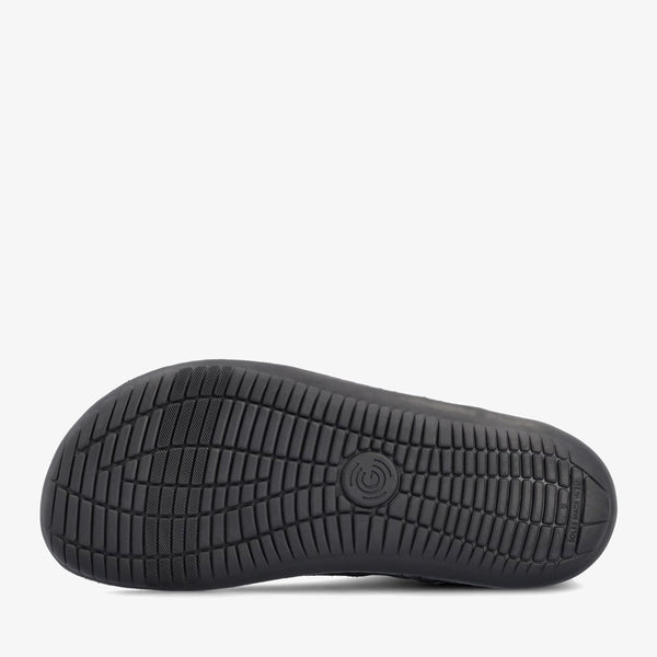 Schwarz || Barefoot+