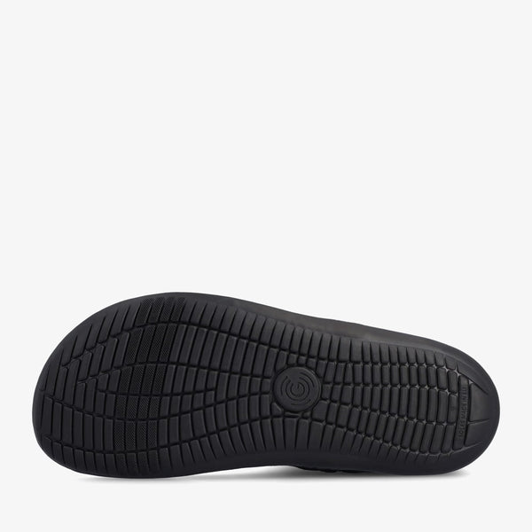 Schwarz || Barefoot+