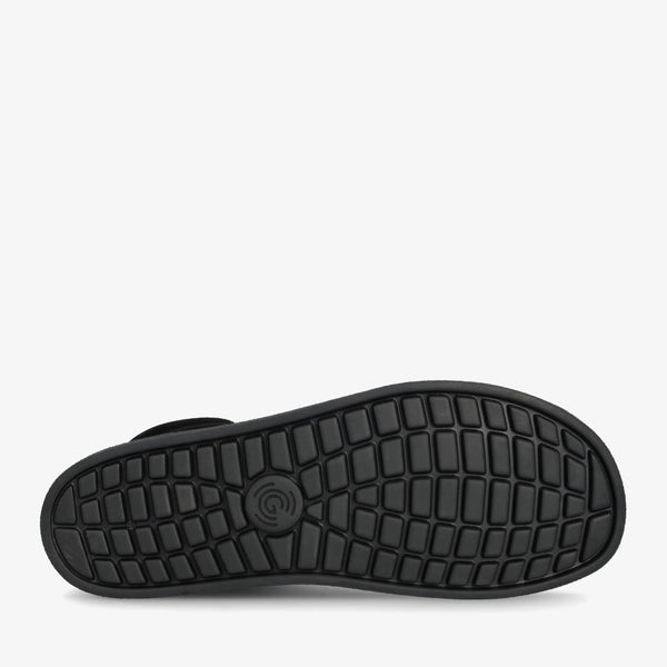 Negro || Barefoot