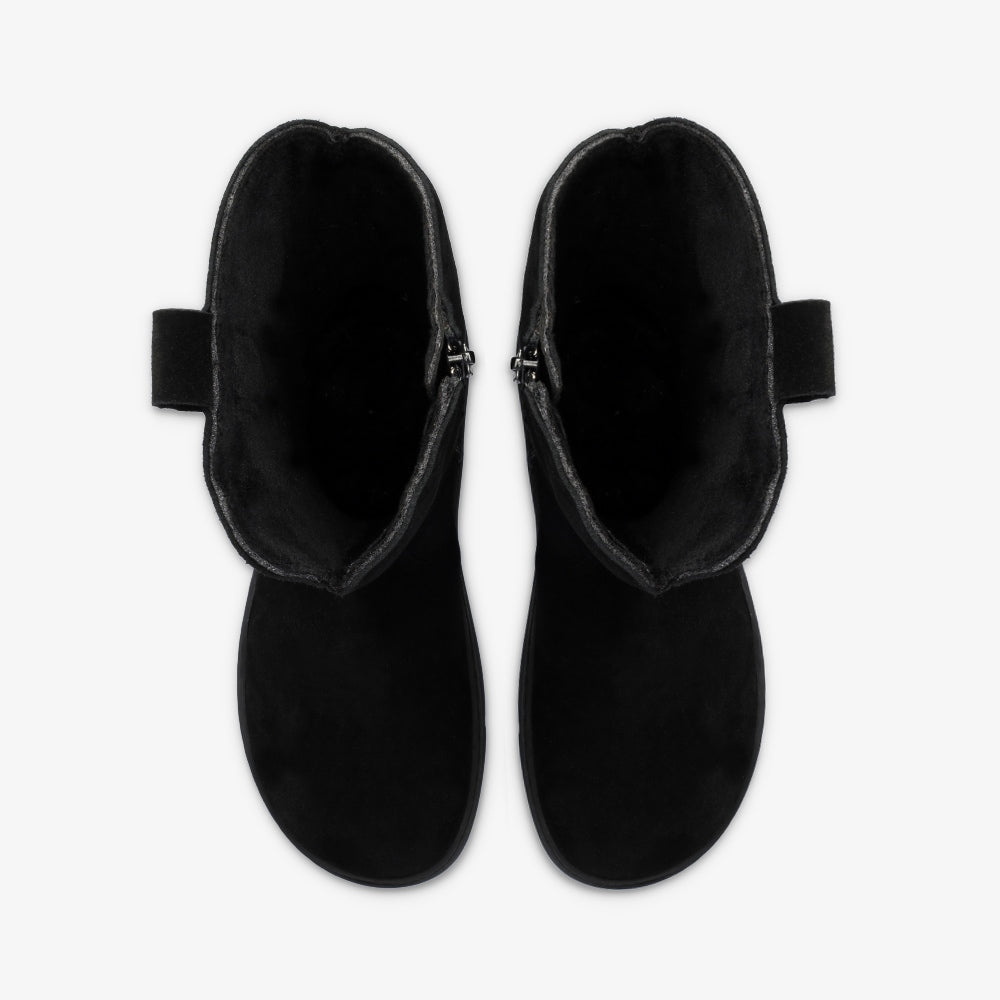 Black || Barefoot
