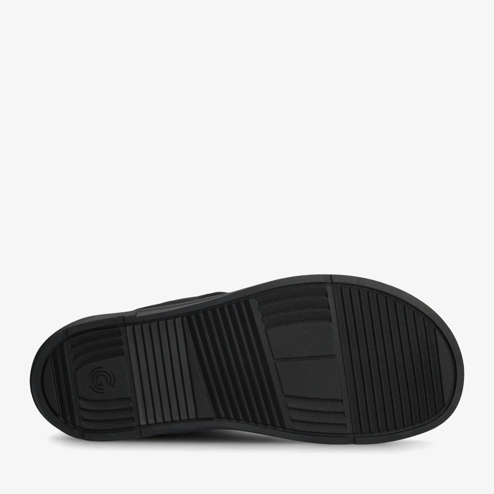 Black || Barefoot