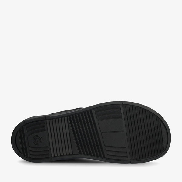 Black || Barefoot