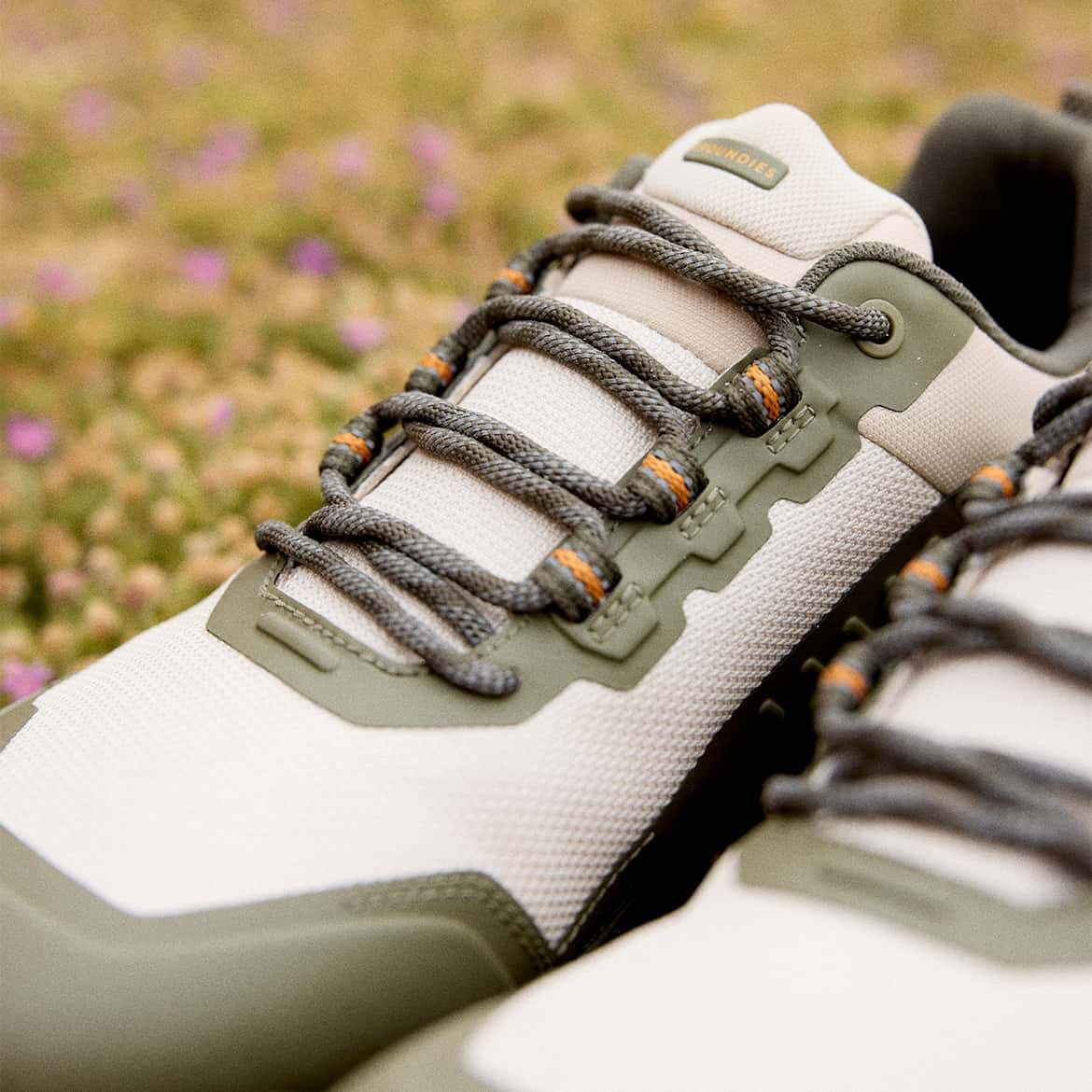 Khaki/Orange || Barefoot