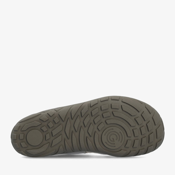 Sand/Red || Barefoot