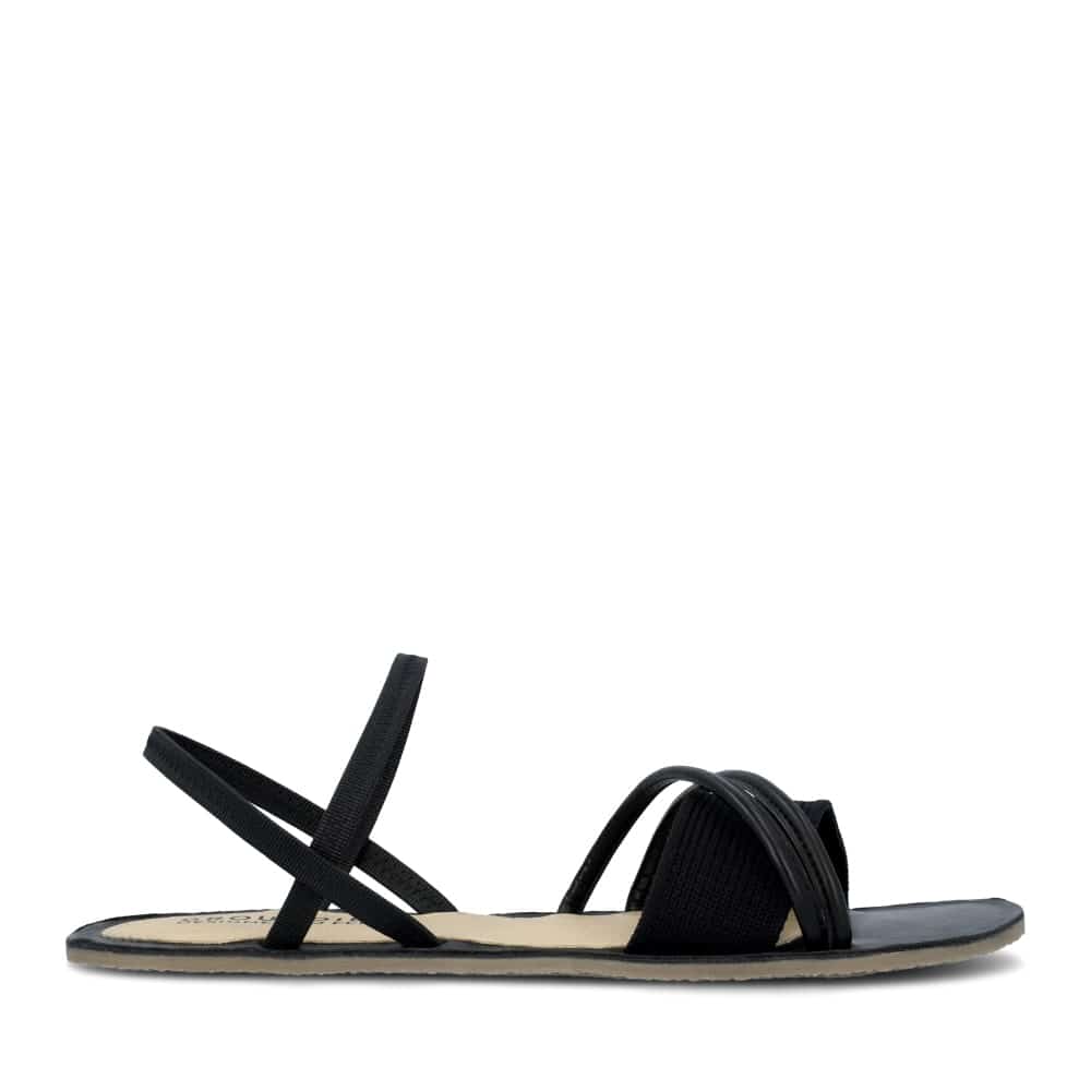 Black || Barefoot