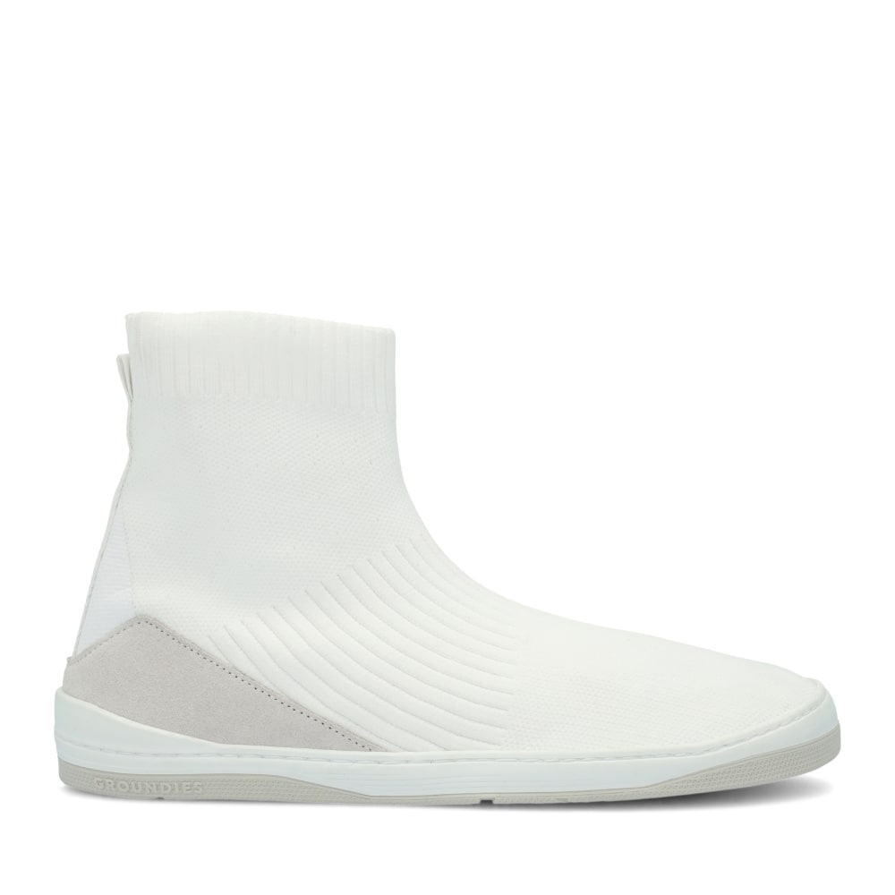 White || Barefoot
