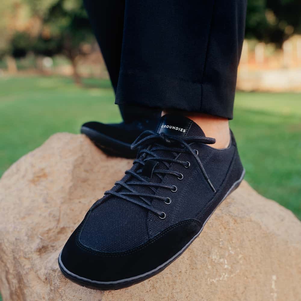 Black || Barefoot