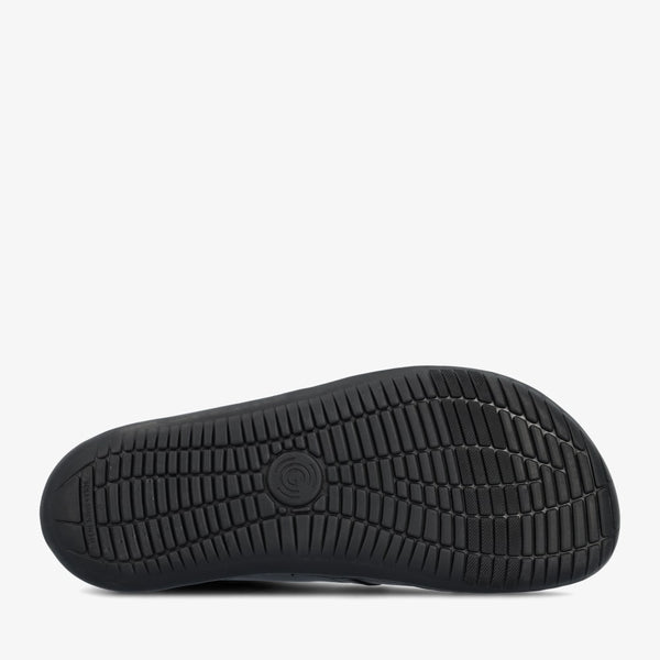 Schwarz || Barefoot+