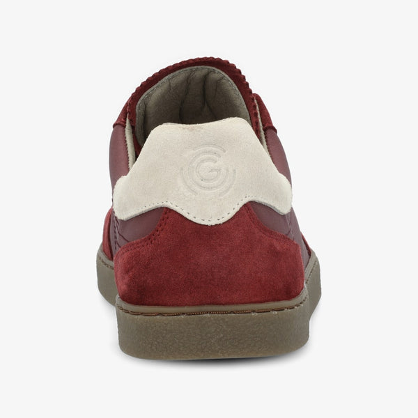 Bordeaux || Barefoot