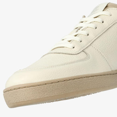 Off-White || Barefoot Light