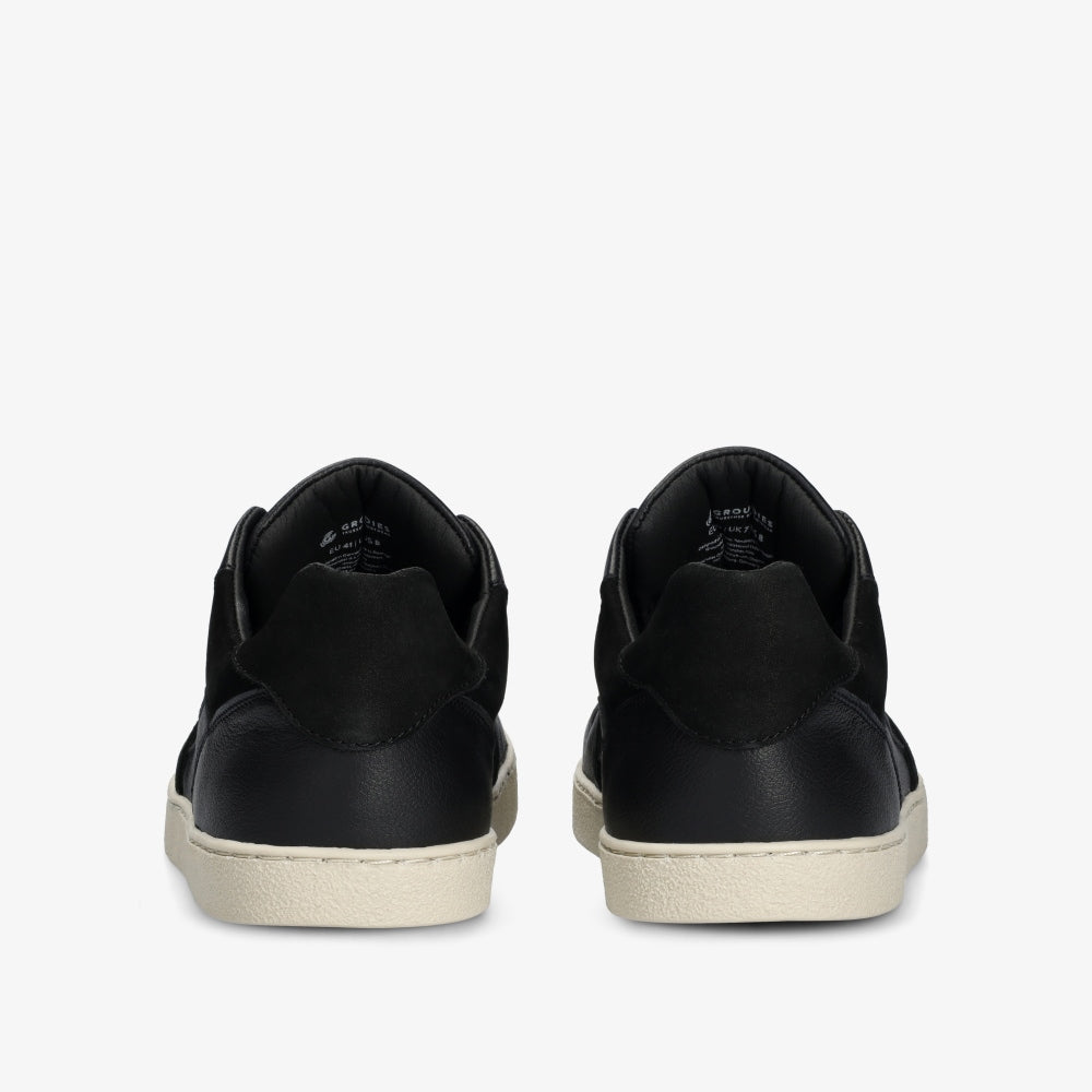 Black || Barefoot