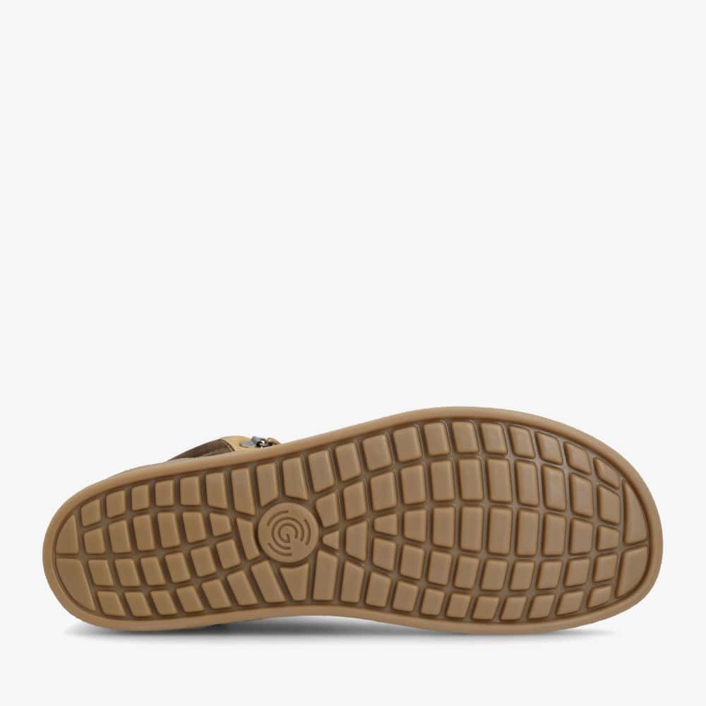 Camel || Barefoot