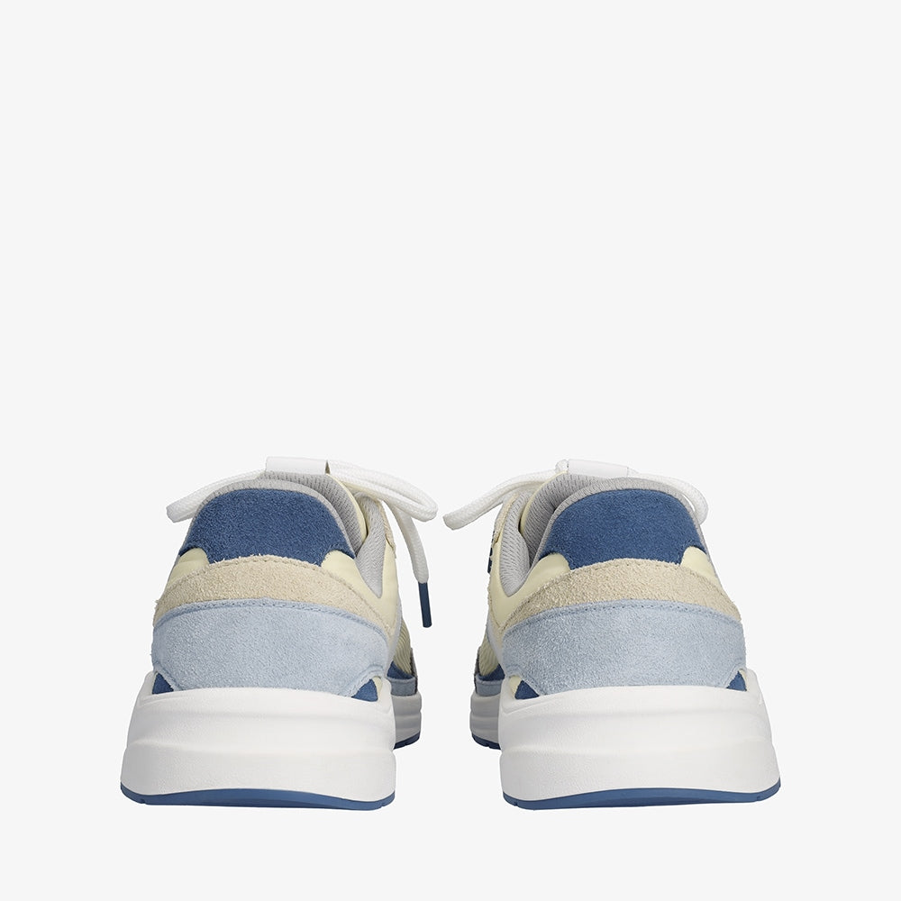 Lemon Cream/Sky Blue || Barefoot