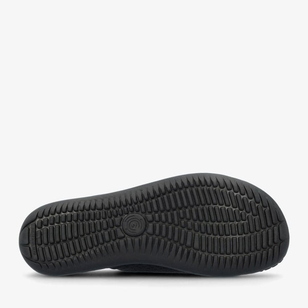 Black || Barefoot
