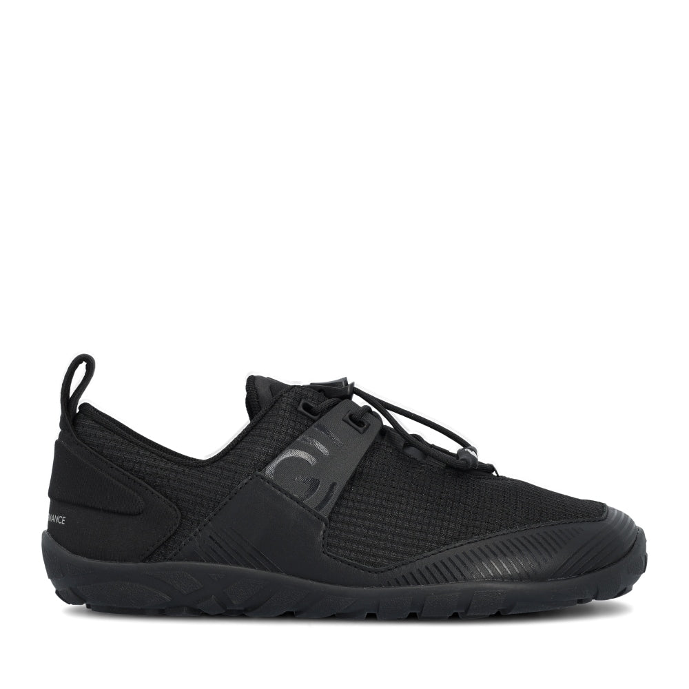 Black || Barefoot