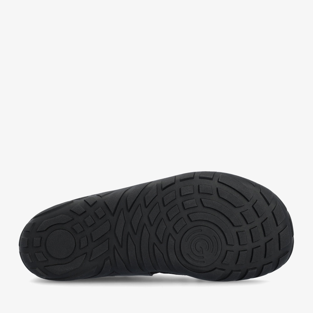Black || Barefoot