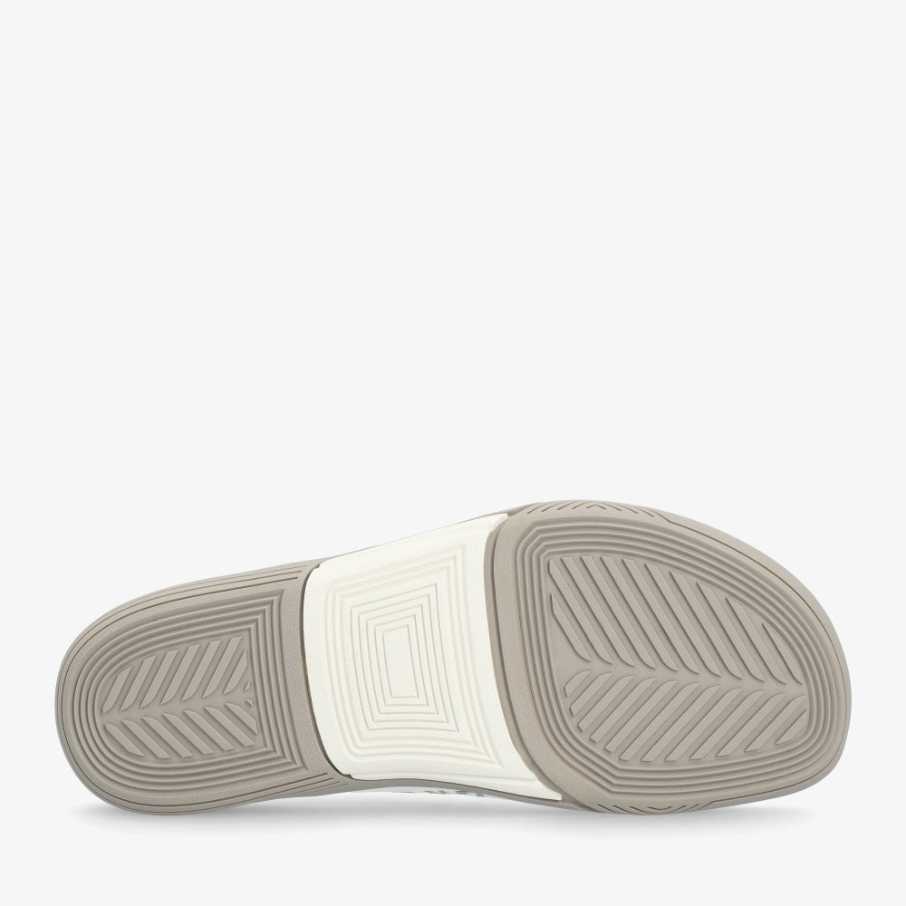 Off-White || Barefoot