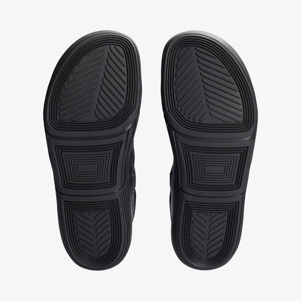 Black || Barefoot